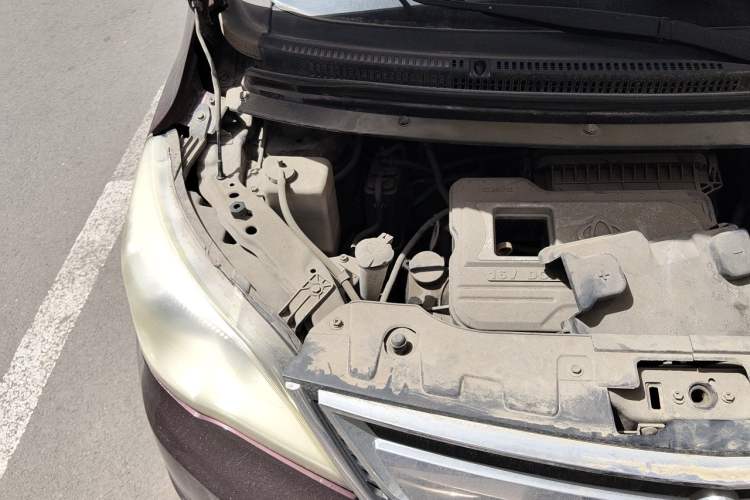 Used CHANGAN OSHAN Olisway 2013 1.2L Manual Elite Model Engine Bay Right
