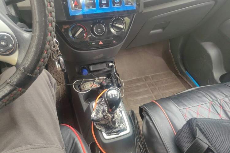 Used CHANGAN OSHAN Olisway 2013 1.2L Manual Elite Model Gear Lever