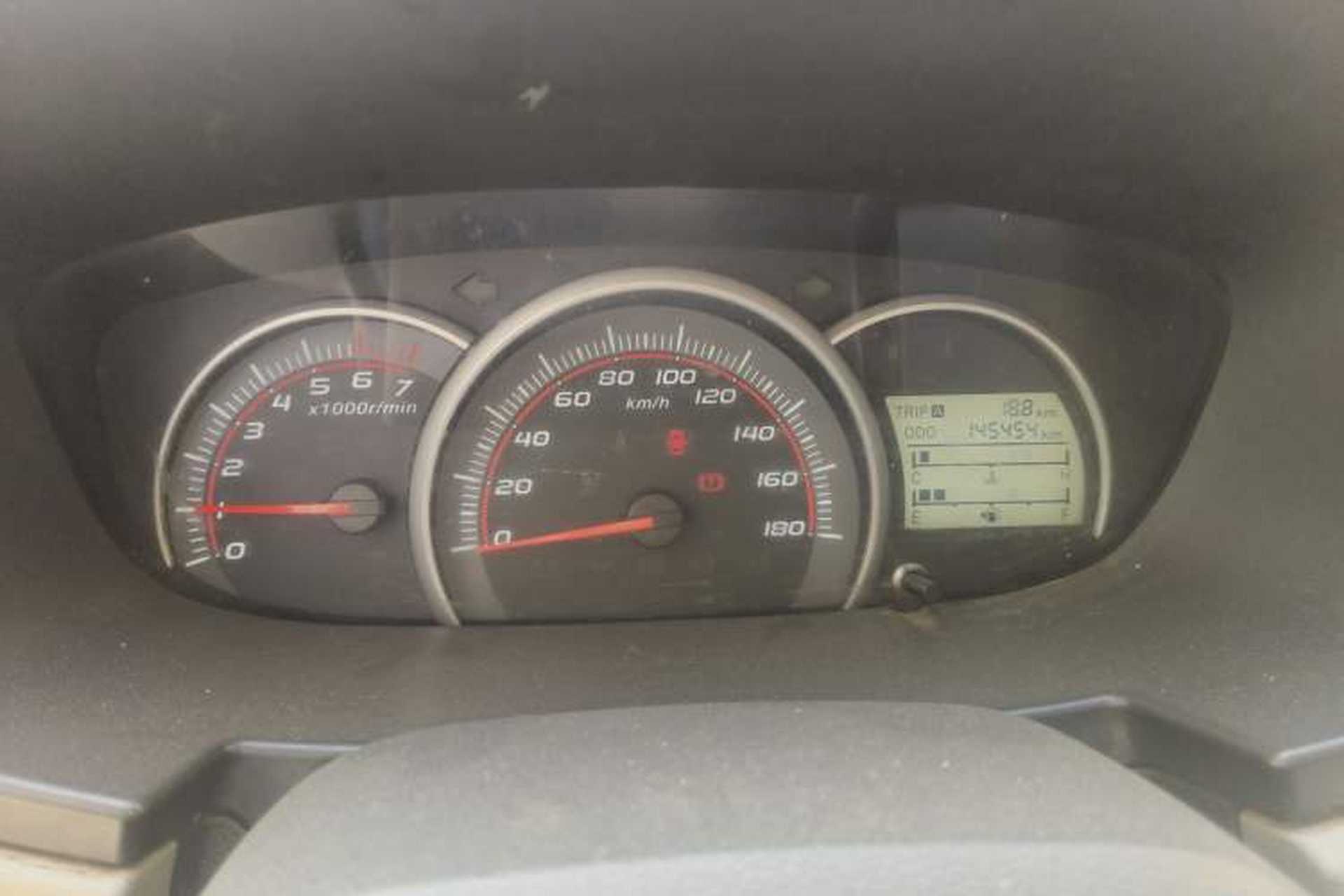 Used CHANGAN OSHAN Olisway 2013 1.2L Manual Elite Model Instrument Cluster