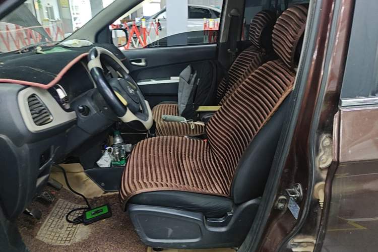Used CHANGAN OSHAN Olisway 2013 1.4L Manual Jingxiang Model Left Front Seat