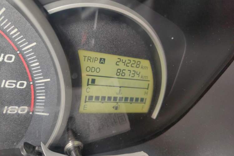 Used CHANGAN OSHAN Olisway 2013 1.2L Manual Elite Model Odometer Close Up