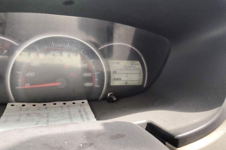 Used CHANGAN OSHAN Olisway 2013 1.2L Manual Elite Model Odometer Close Up