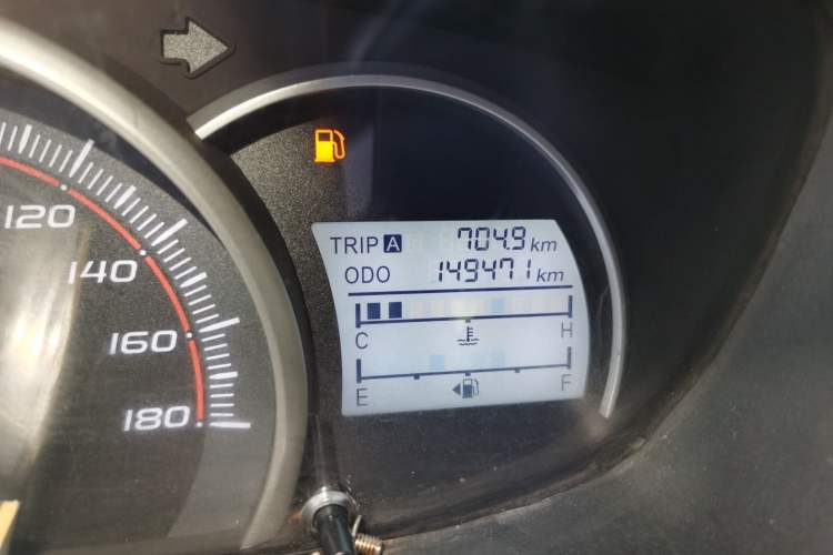 Used CHANGAN OSHAN Olisway 2013 1.2L Manual Comfort Model Odometer Close Up