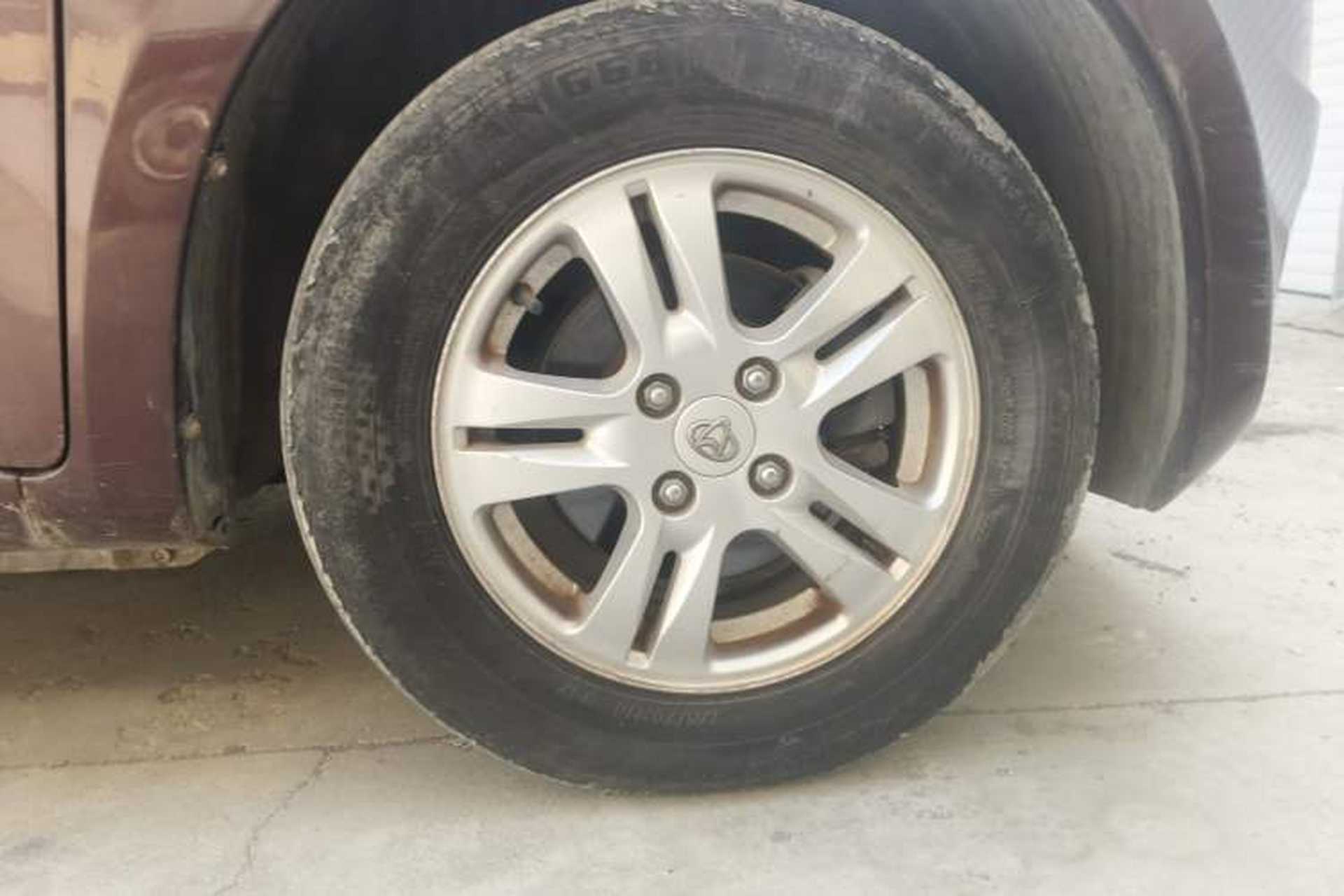 Used CHANGAN OSHAN Olisway 2013 1.2L Manual Elite Model Right Front Wheel Hub