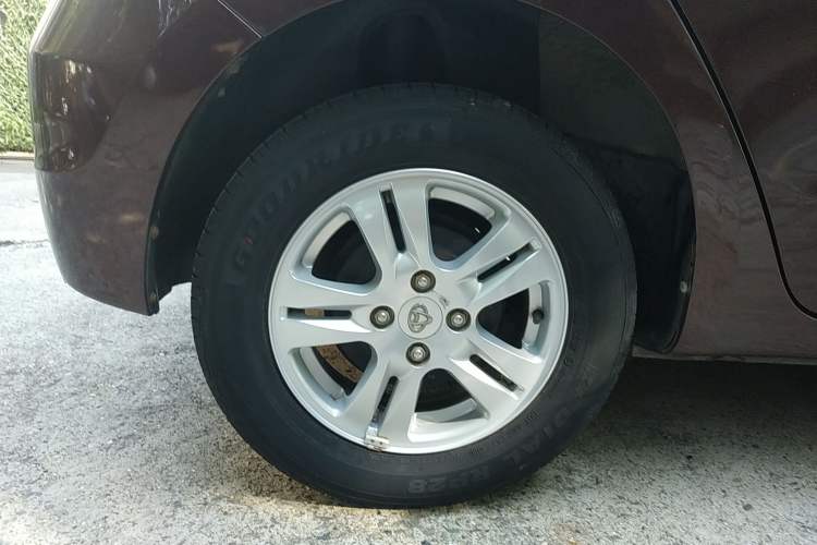 Used CHANGAN OSHAN Olisway 2013 1.2L Manual Elite Model Right Rear Wheel Hub