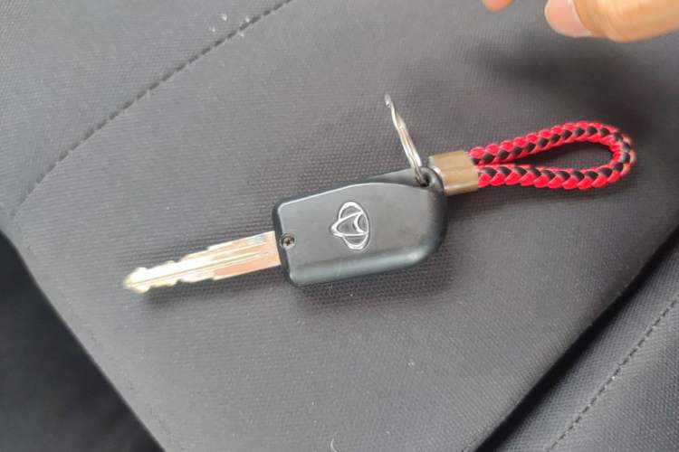 Used CHANGAN OSHAN Olisway 2013 1.4L Manual Jingxiang Model Vehicle Key