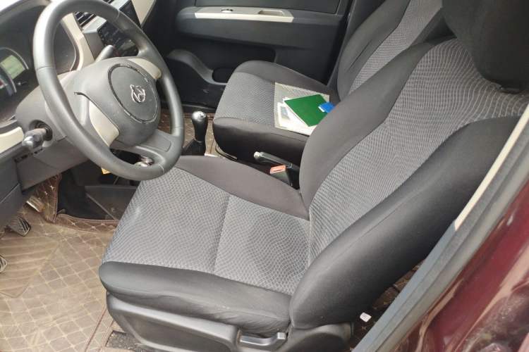 Used CHANGAN OSHAN Olisway 2013 1.2L Manual Elite Model Left Front Seat
