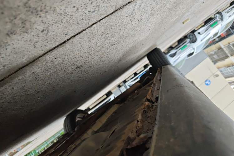 Used CHANGAN OSHAN Olisway 2013 1.4L Manual Jingxiang Model Chassis Front Right