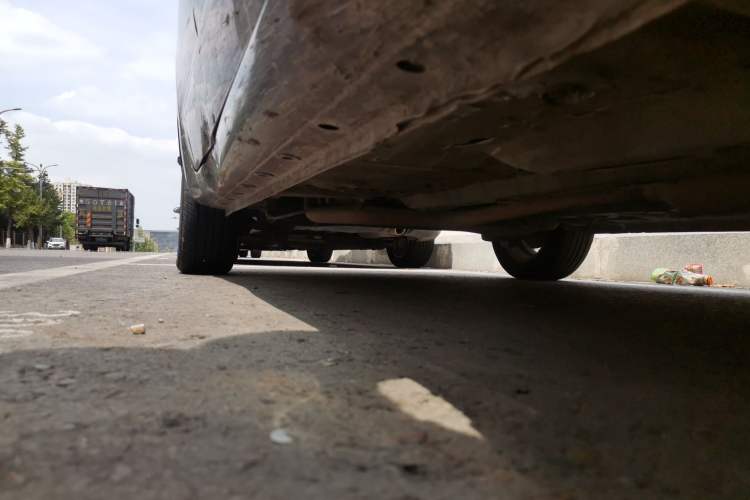Used CHANGAN OSHAN Olisway 2013 1.4L Manual Jingyue Model Chassis Front Right