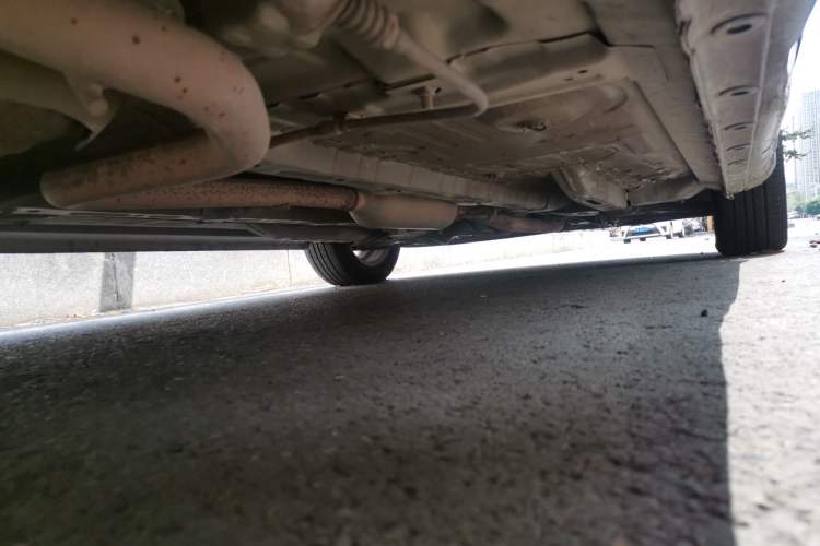 Used CHANGAN OSHAN Olisway 2013 1.4L Manual Jingyue Model Chassis Rear Right