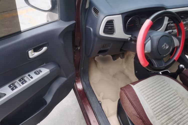 Used CHANGAN OSHAN Olisway 2013 1.2L Manual Elite Model Driver Seat