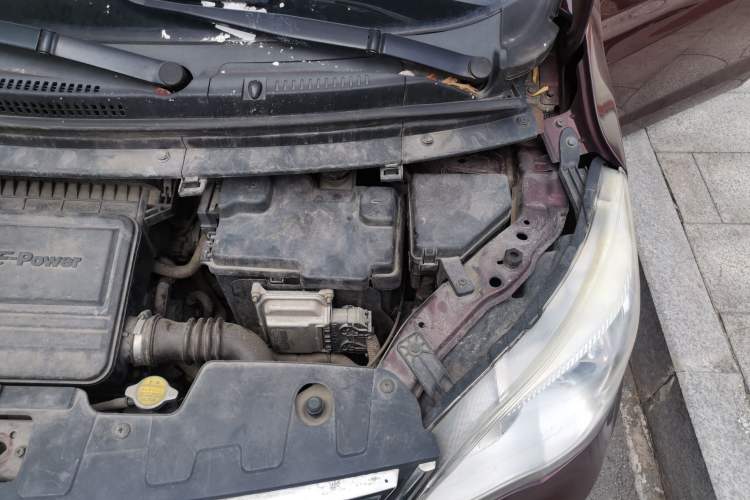 Used CHANGAN OSHAN Olisway 2013 1.4L Manual Jingyue Model Engine Bay Left