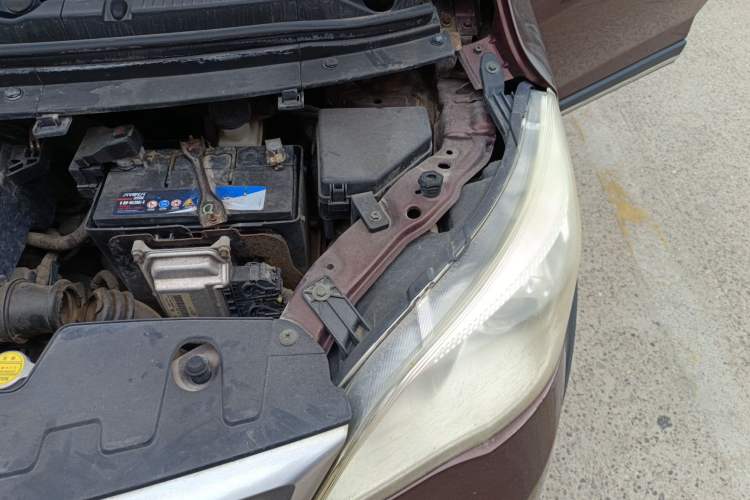 Used CHANGAN OSHAN Olisway 2013 1.4L Manual Jingxiang Model Engine Bay Left