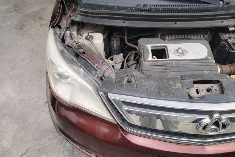 Used CHANGAN OSHAN Olisway 2013 1.2L Manual Elite Model Engine Bay Right