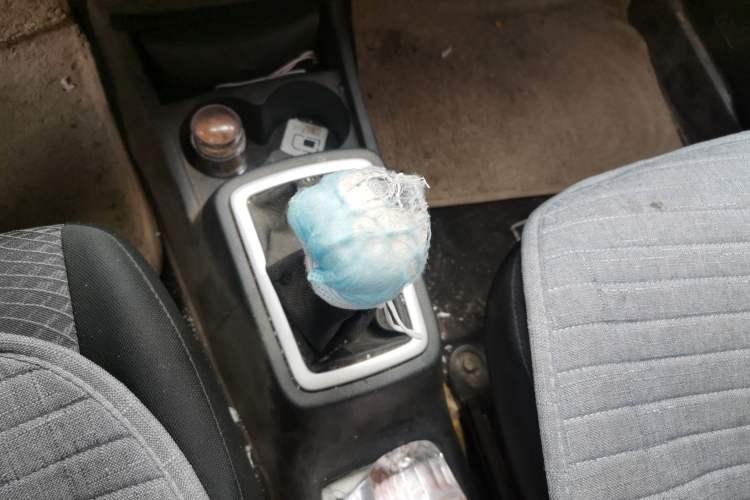Used CHANGAN OSHAN Olisway 2013 1.4L Manual Jingyue Model Gear Lever