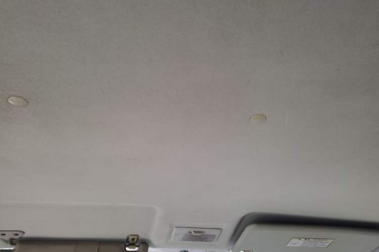 Used CHANGAN OSHAN Olisway 2013 1.2L Manual Elite Model Headliner