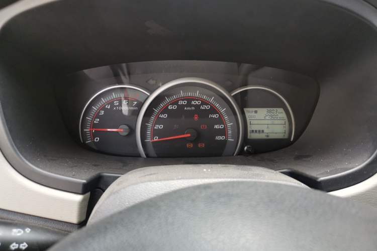 Used CHANGAN OSHAN Olisway 2013 1.4L Manual Jingyue Model Instrument Cluster