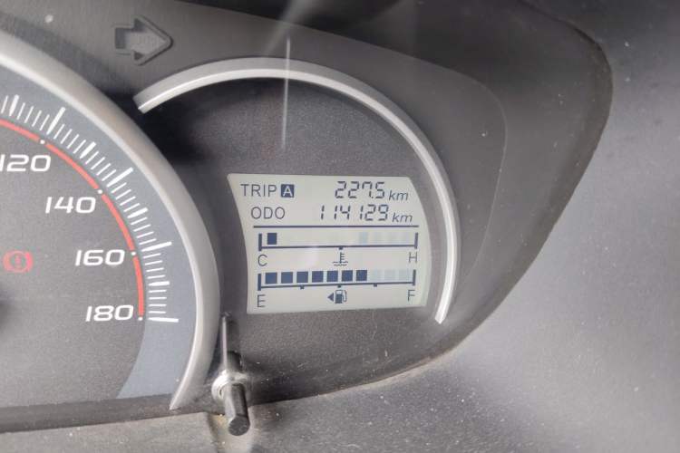 Used CHANGAN OSHAN Olisway 2013 1.2L Manual Comfort Model Odometer Close Up