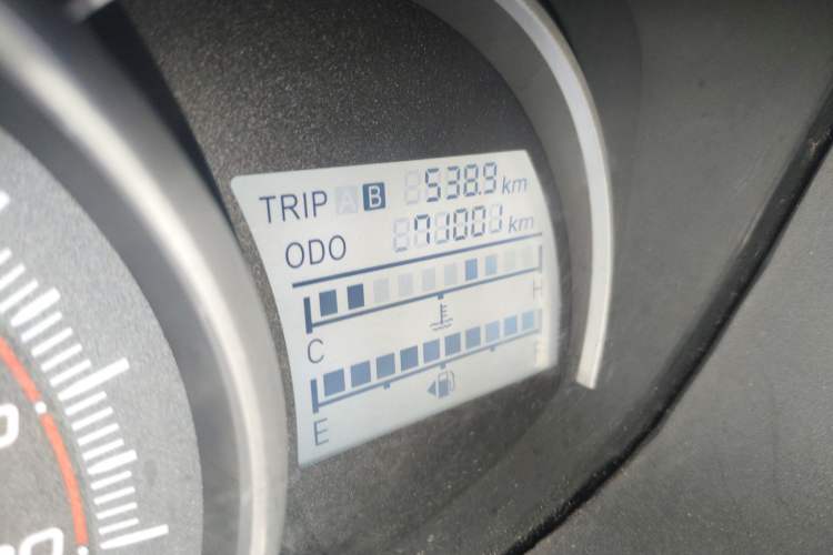 Used CHANGAN OSHAN Olisway 2013 1.4L Manual Jingxiang Model Odometer Close Up
