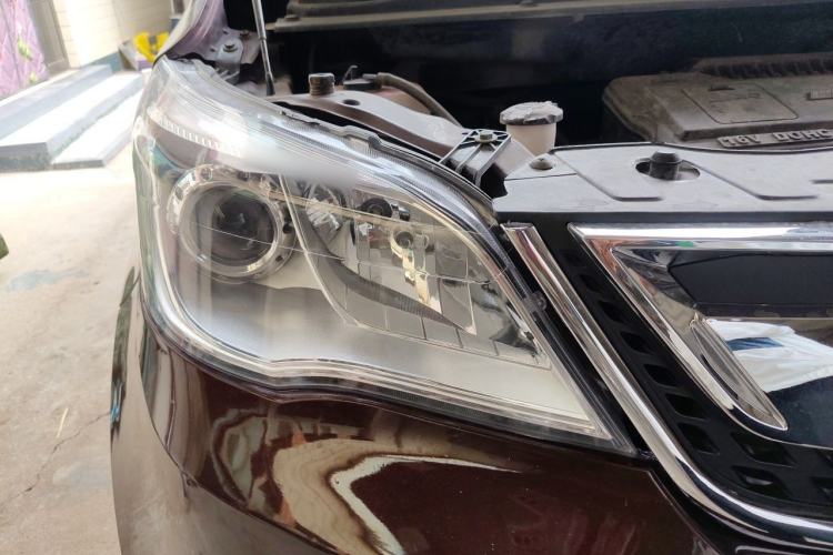 Used CHANGAN OSHAN Olisway 2013 1.2L Manual Comfort Model Right Front Headlight