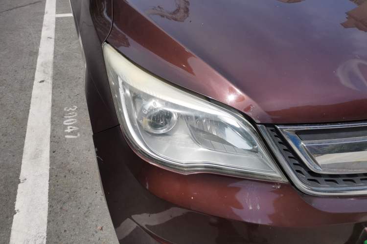Used CHANGAN OSHAN Olisway 2013 1.4L Manual Jingyue Model Right Front Headlight