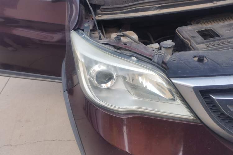 Used CHANGAN OSHAN Olisway  Right Front Headlight