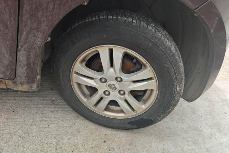 Used CHANGAN OSHAN Olisway 2013 1.2L Manual Elite Model Right Front Wheel Hub