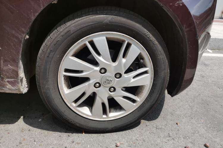 Used CHANGAN OSHAN Olisway 2013 1.4L Manual Jingyue Model Right Front Wheel Hub