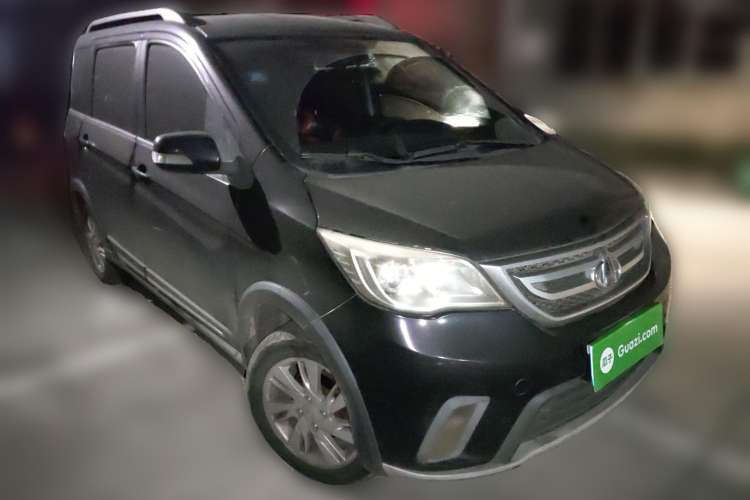 Used CHANGAN OSHAN Olisway 2013 1.4L Manual Jingxiang Model Front Right 45 Deg