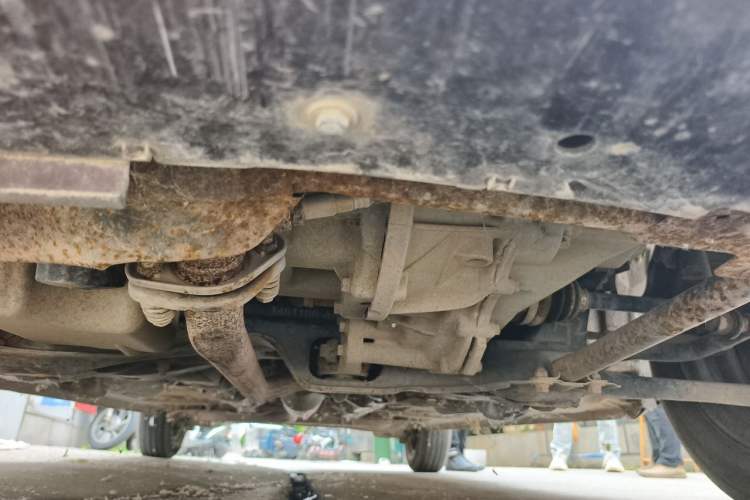 Used CHANGAN OSHAN Olisway 2013 1.2L Manual Comfort Model Chassis Front