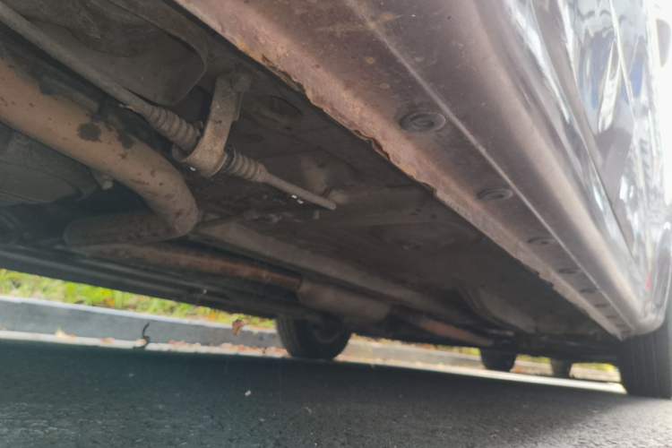 Used CHANGAN OSHAN Olisway 2013 1.2L Manual Comfort Model Chassis Rear Right