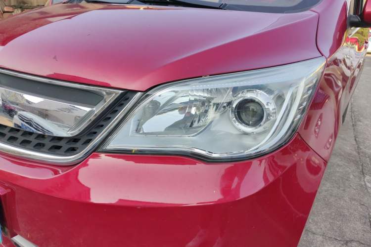 Used CHANGAN OSHAN Olisway 2013 1.2L Manual Elite Model Left Front Headlight