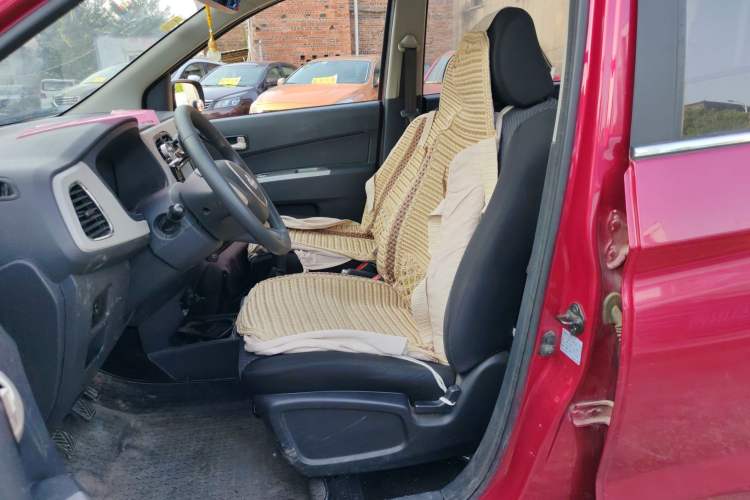 Used CHANGAN OSHAN Olisway 2013 1.2L Manual Elite Model Left Front Seat