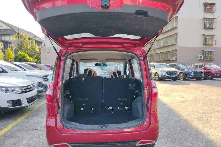 Used CHANGAN OSHAN Olisway 2013 1.2L Manual Elite Model Trunk