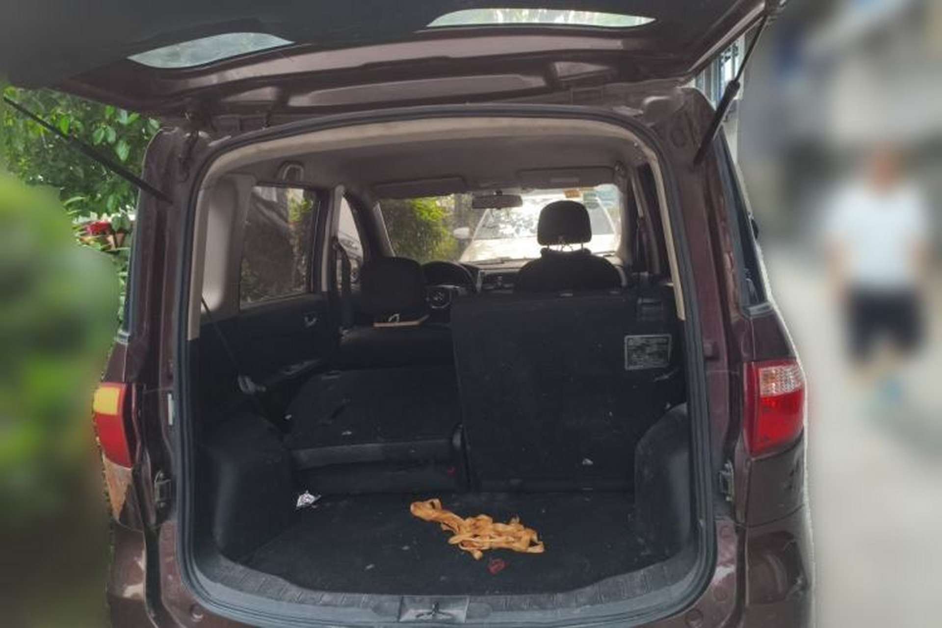 Used CHANGAN OSHAN Olisway 2013 1.2L Manual Comfort Model Trunk