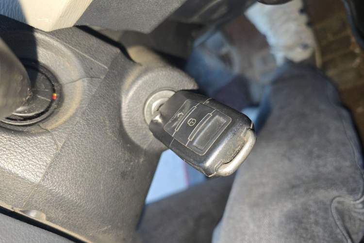 Used CHANGAN OSHAN Olisway 2013 1.4L Manual Jingxiang Model Vehicle Key