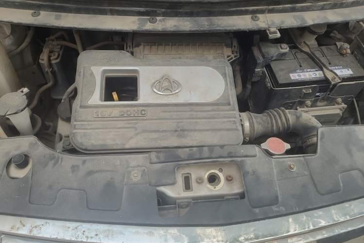 Used CHANGAN OSHAN Olisway 2013 1.2L Manual Elite Model Engine Bay