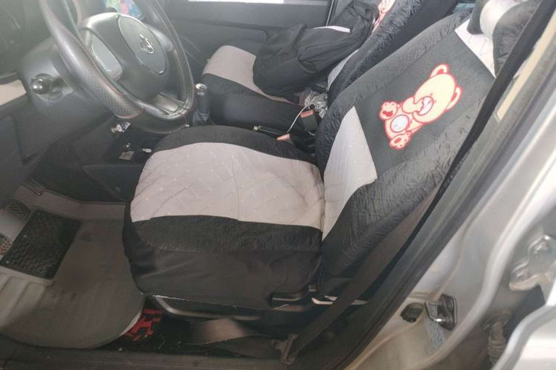 Used CHANGAN OSHAN Olisway 2013 1.2L Manual Elite Model Left Front Seat
