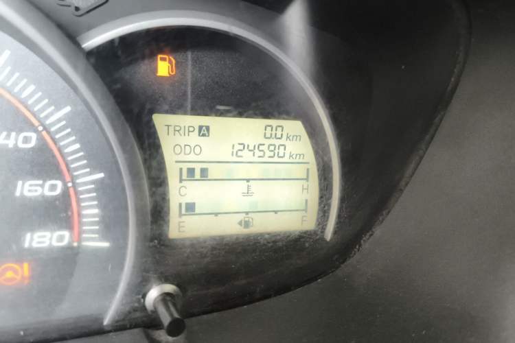 Used CHANGAN OSHAN Olisway 2013 1.2L Manual Elite Model Odometer Close Up