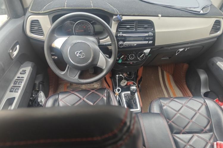 Used CHANGAN OSHAN Olisway 2013 1.4L Manual Jingxiang Model Center Console