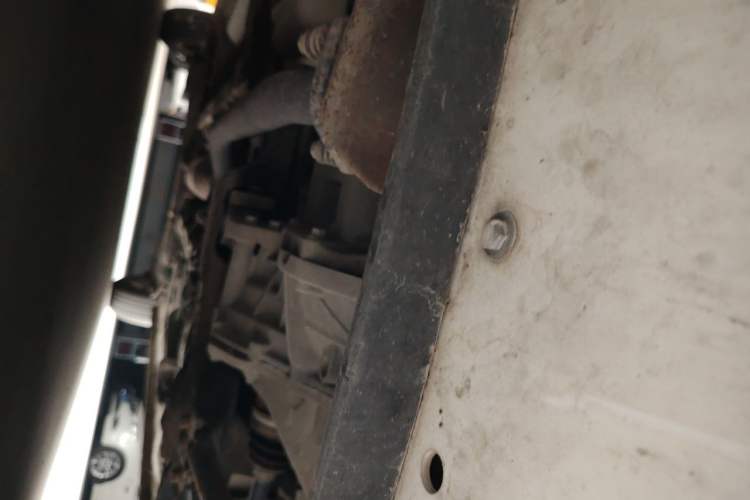 Used CHANGAN OSHAN Olisway 2013 1.2L Manual Elite Model Chassis Front