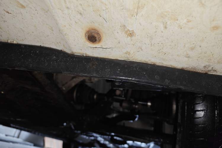 Used CHANGAN OSHAN Olisway 2013 1.4L Manual Jingxiang Model Chassis Front Left