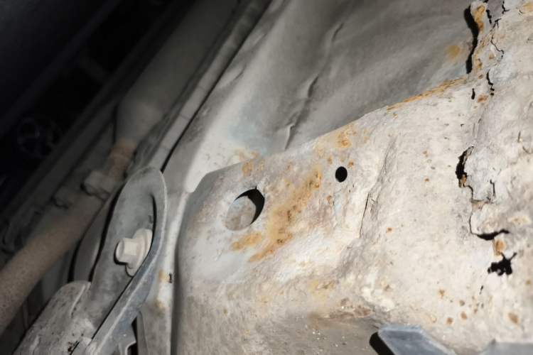 Used CHANGAN OSHAN Olisway 2013 1.4L Manual Jingxiang Model Chassis Front Right