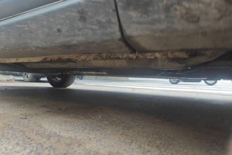 Used CHANGAN OSHAN Olisway 2013 1.4L Manual Jingxiang Model Chassis Front Right