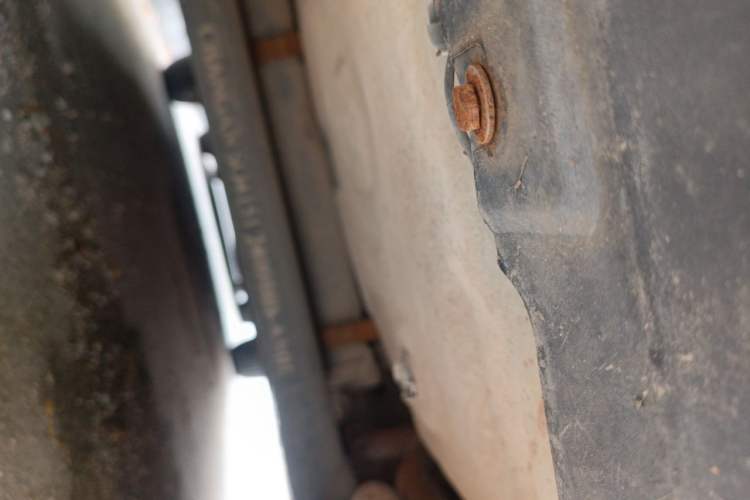 Used CHANGAN OSHAN Olisway 2013 1.2L Manual Elite Model Chassis Rear