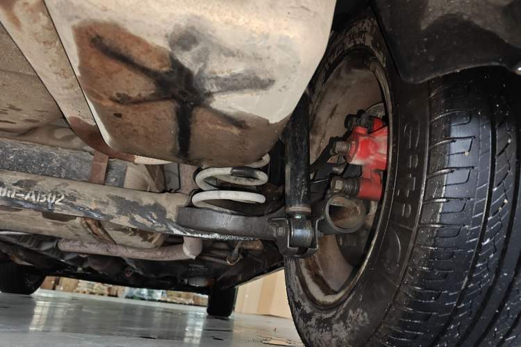 Used CHANGAN OSHAN Olisway 2013 1.4L Manual Jingxiang Model Chassis Rear Right