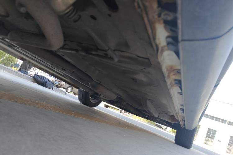 Used CHANGAN OSHAN Olisway 2013 1.4L Manual Jingxiang Model Chassis Rear Right