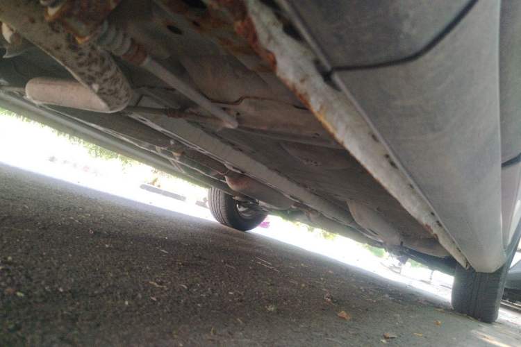 Used CHANGAN OSHAN Olisway 2013 1.4L Manual Jingxiang Model Chassis Rear Right