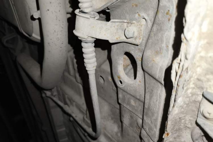 Used CHANGAN OSHAN Olisway 2013 1.4L Manual Jingxiang Model Chassis Rear Right