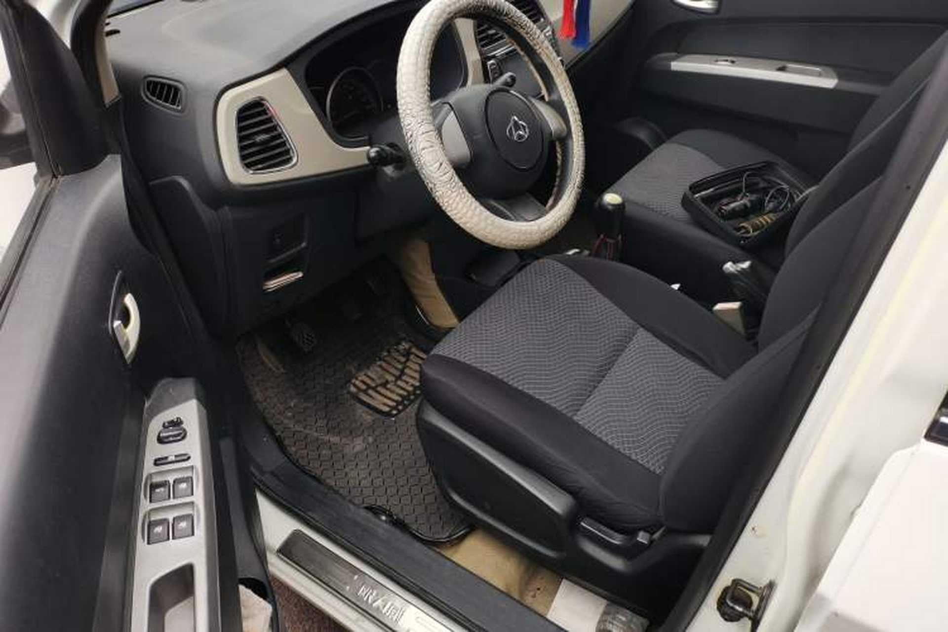 Used CHANGAN OSHAN Olisway 2013 1.2L Manual Elite Model Driver Seat